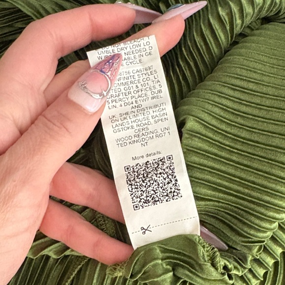 Elegant Olive Green Skirt Set - Picture 7 of 7